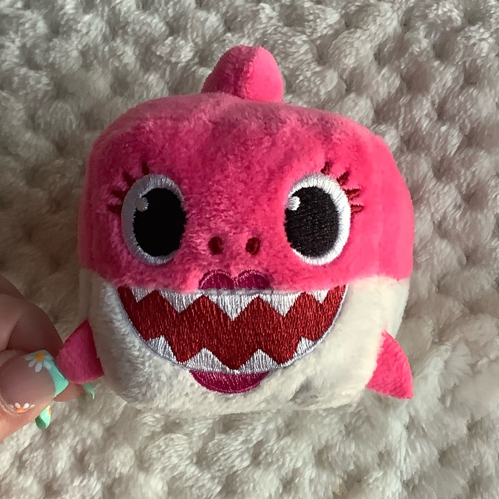 WowWee Pinkfong Plush Pink Singing Baby Shark Stuffed Animal Musical Toy #2